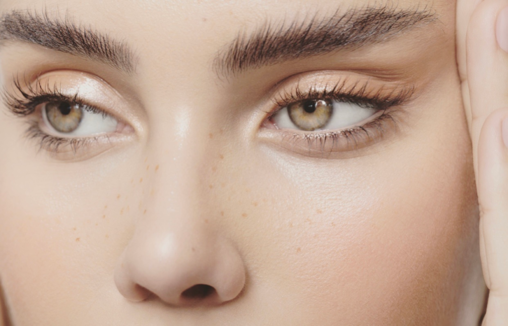 How to Do a Brow Lamination on Thick Brows: Tips & Tricks